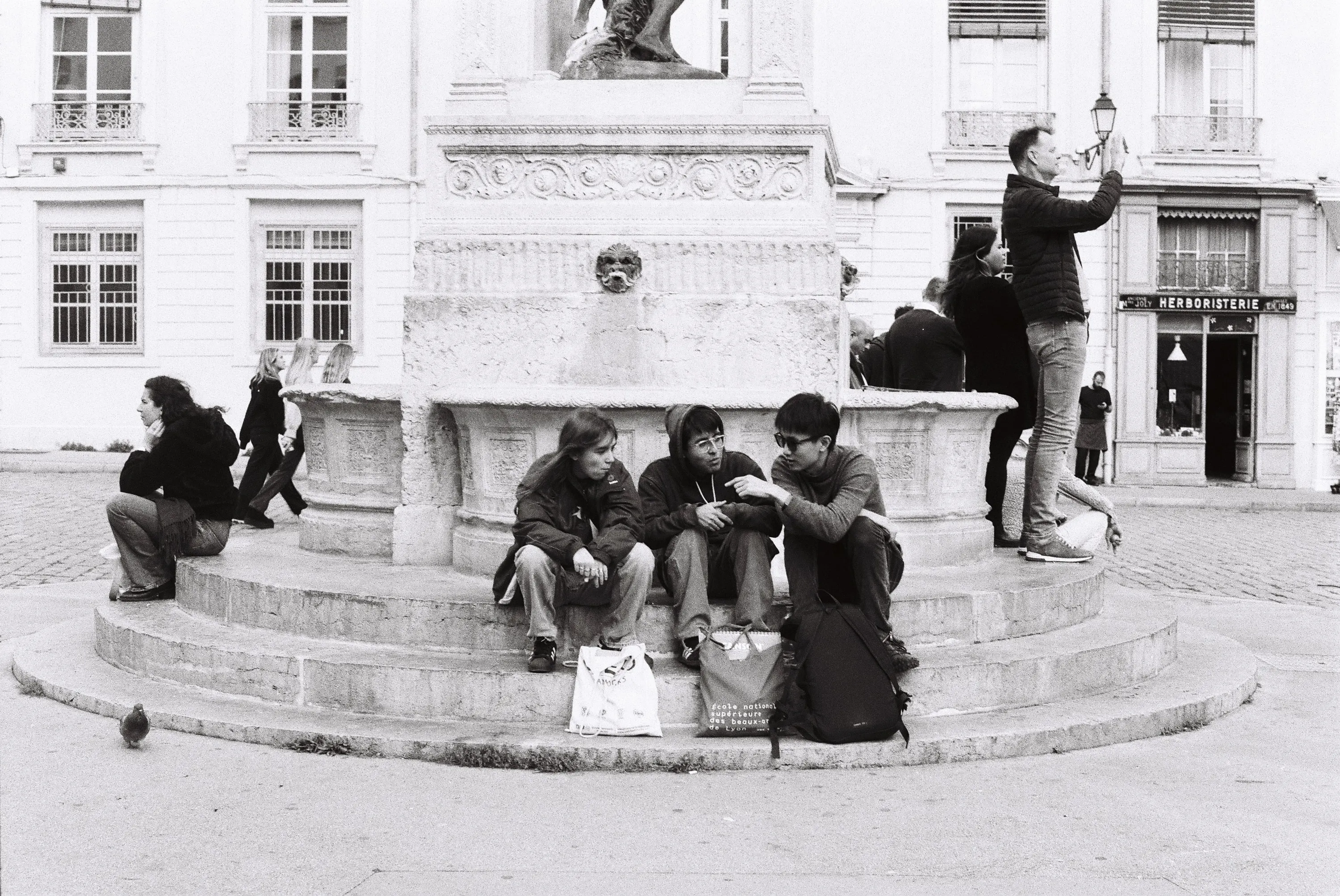 Lyon — 7