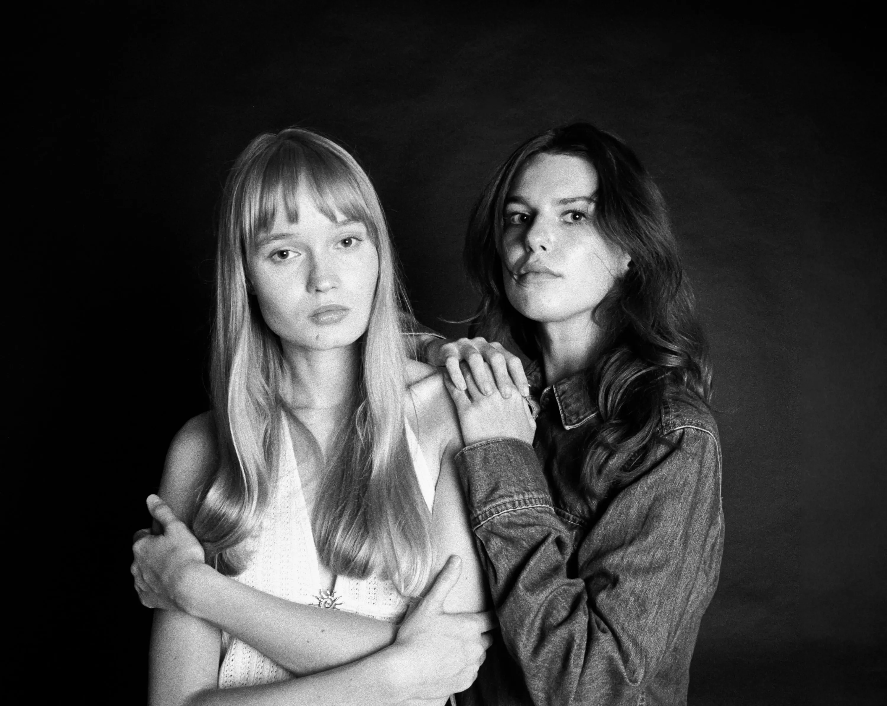 Gabriela & Zuzanna — 13